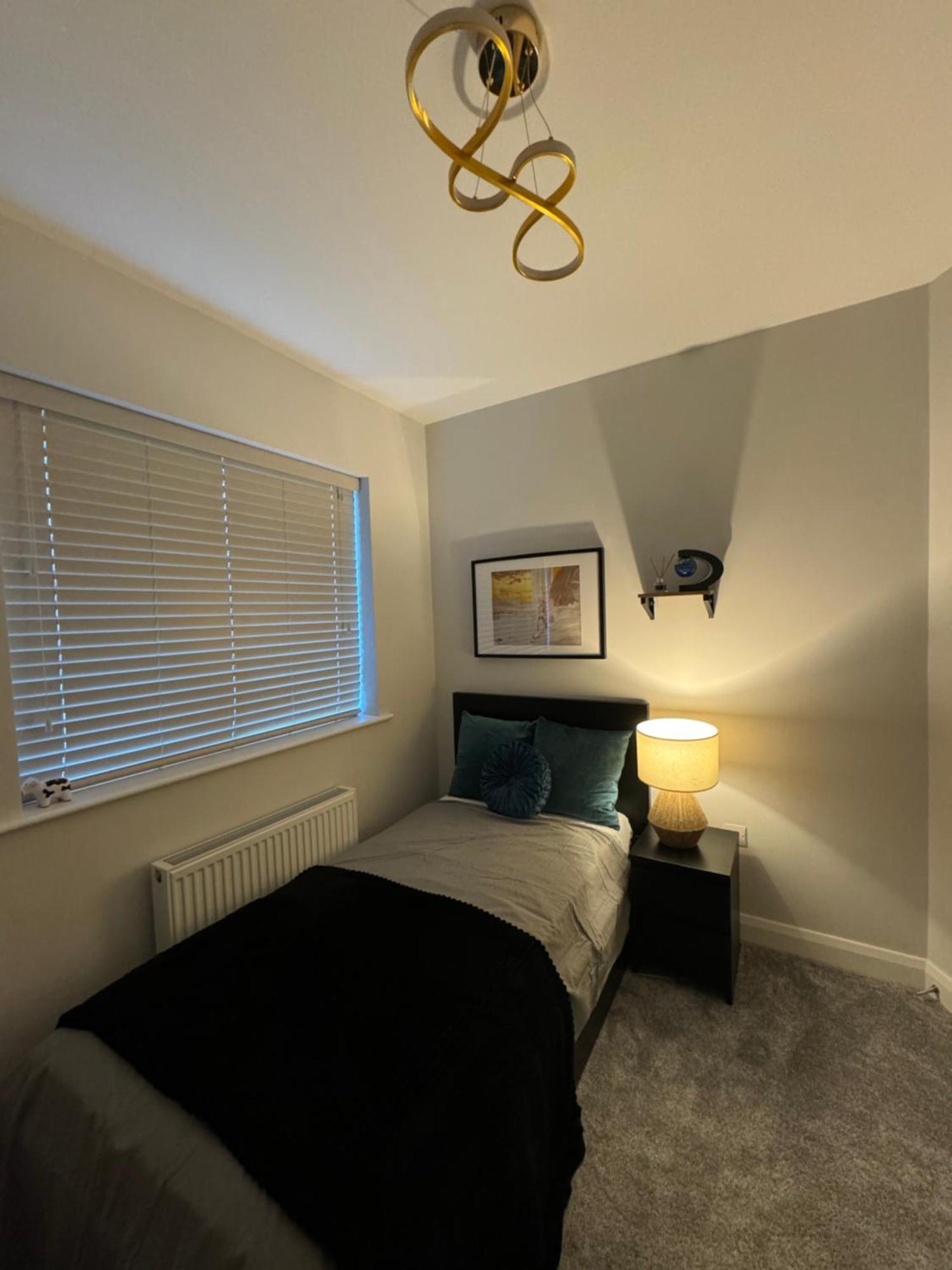 Modern Double & Single Room With Cozy Vibes Athy Eksteriør bilde